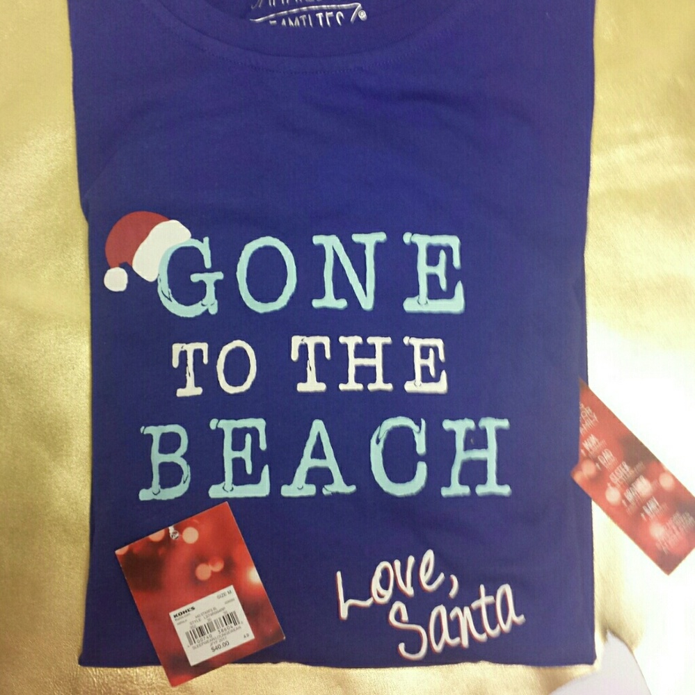 Santa Jammies for your Family Top size medium NWT